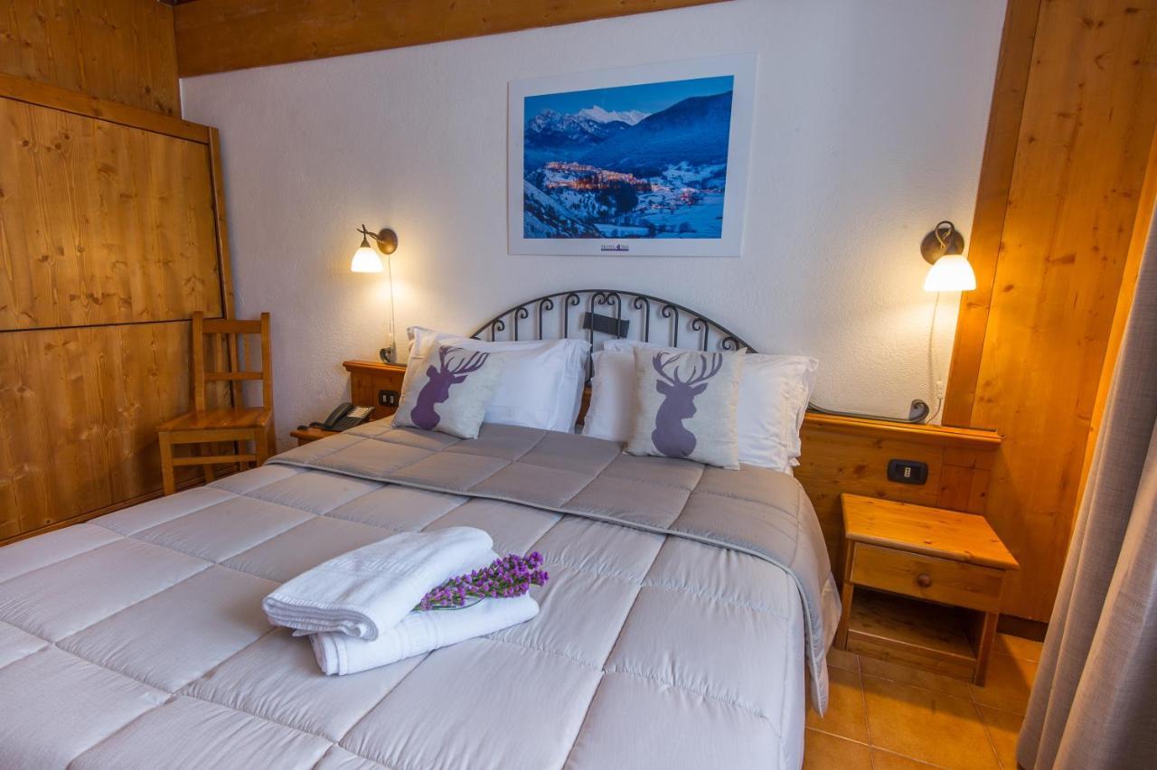 Hotel Iris Pescasseroli Bagian luar foto
